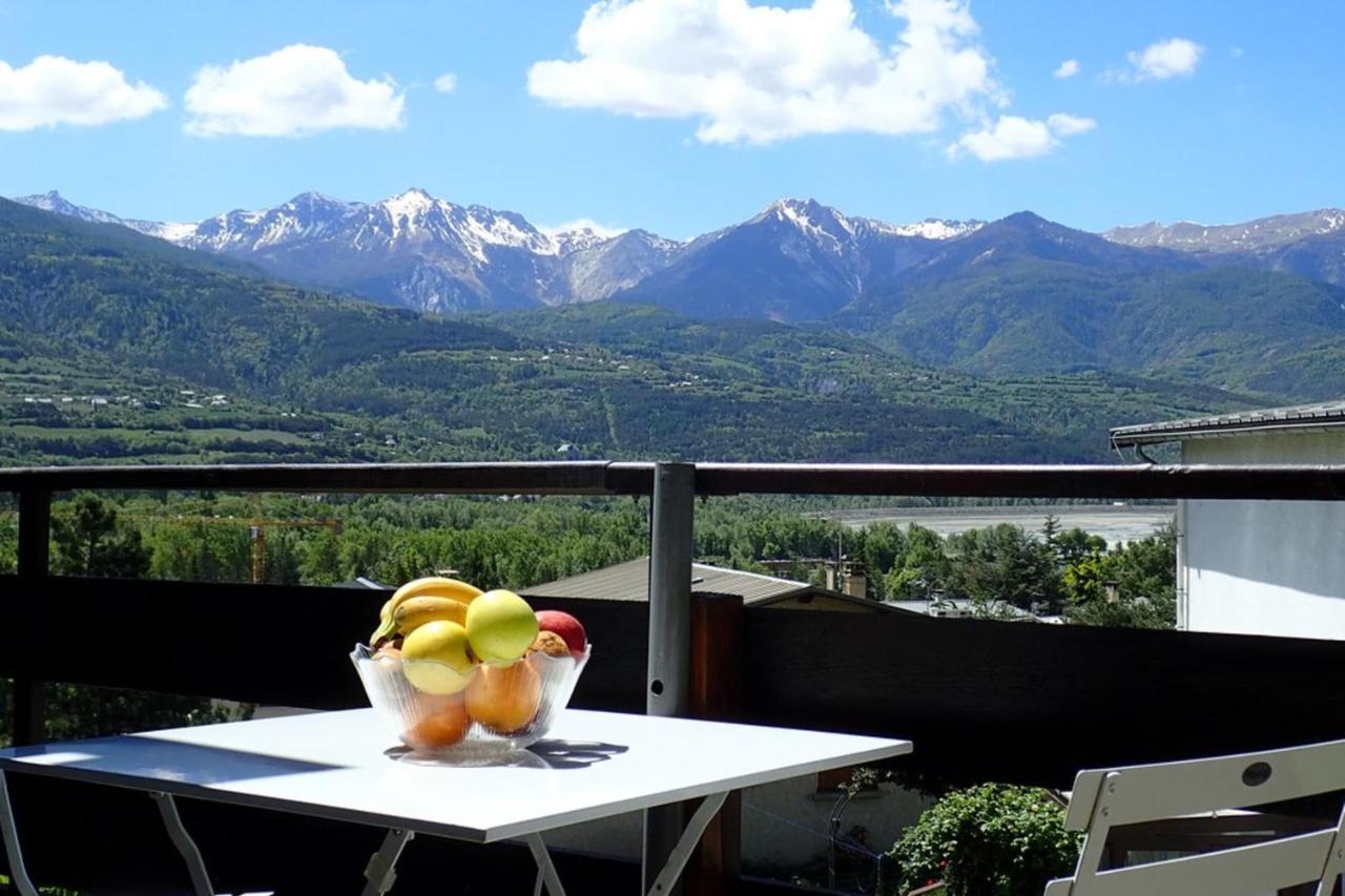 Apartment T2 Sleeping Corner 45 Places Beautiful View With Balcony Амбрюн Екстериор снимка